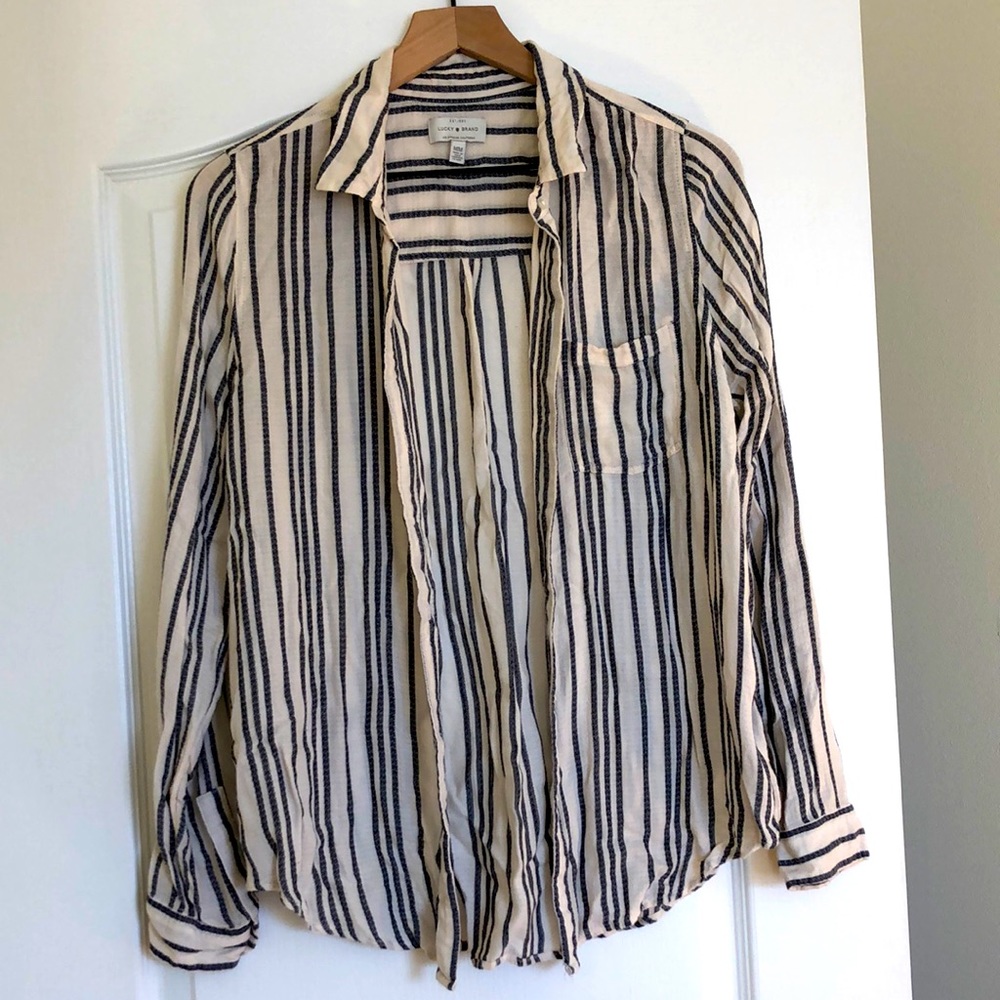 LUCKY BRAND MEDIUM STRIPED LONG SLEEVE BUTTON DOWN TOP